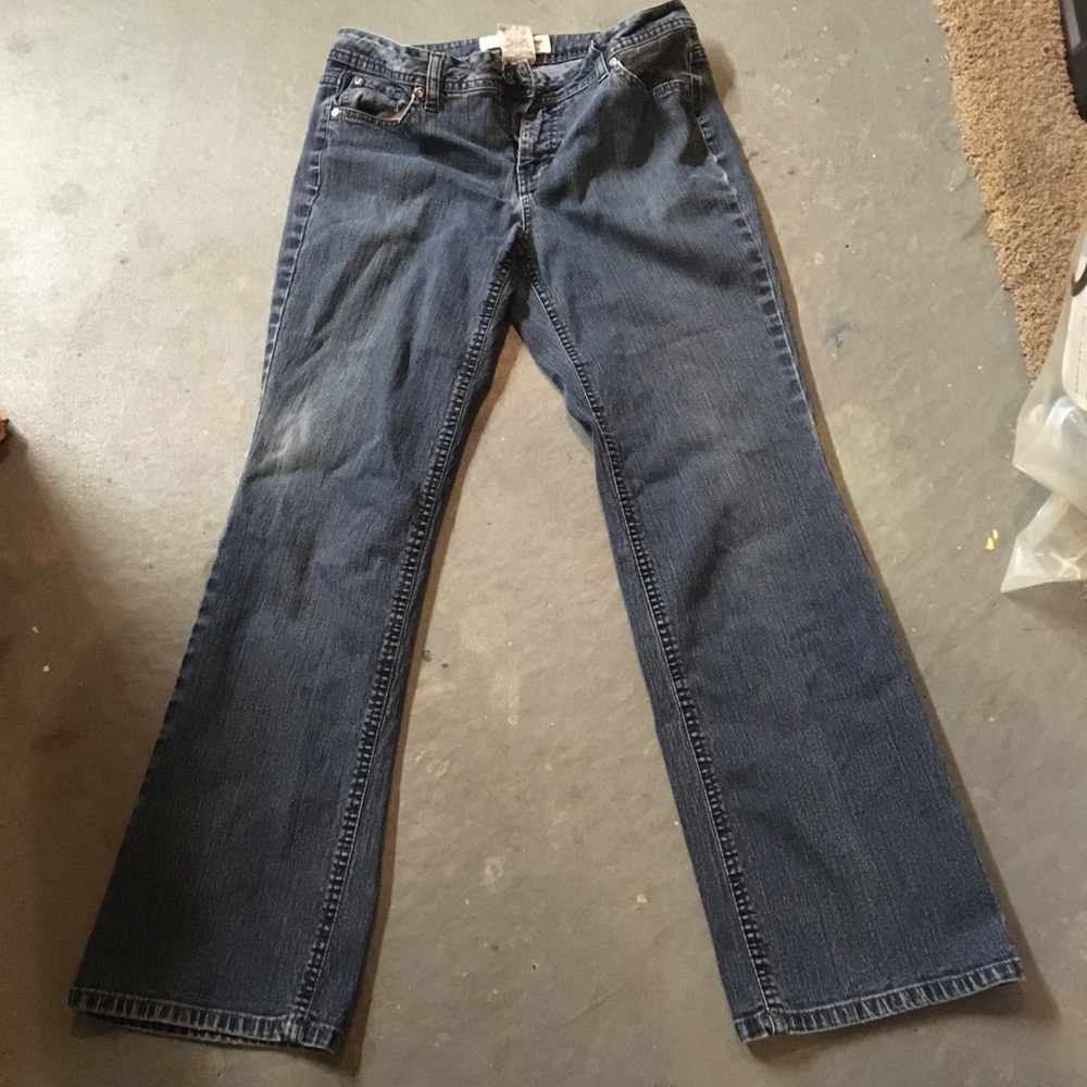 Bootcut Eased Jeans